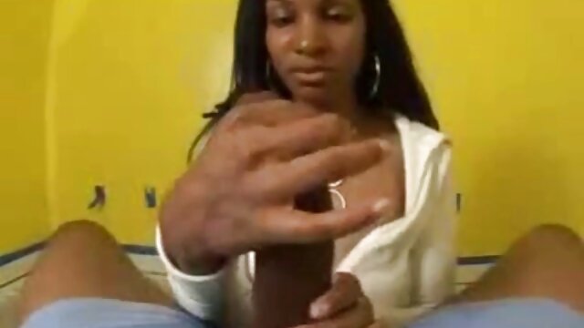 Ma grand-mère sexy percée avec une film porno francais entier gratuit baise de rêve de chatte percée