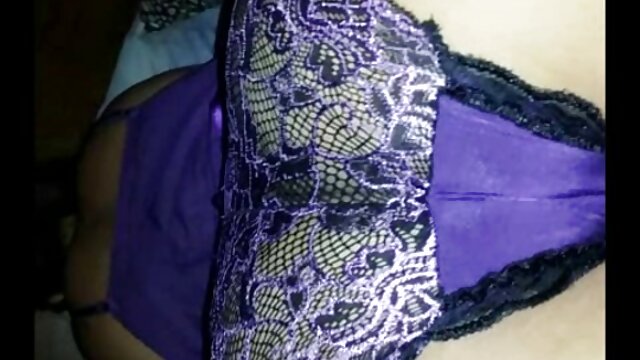 vieil homme sale boit porno entier gratuit du lait du cul de la jeune fille